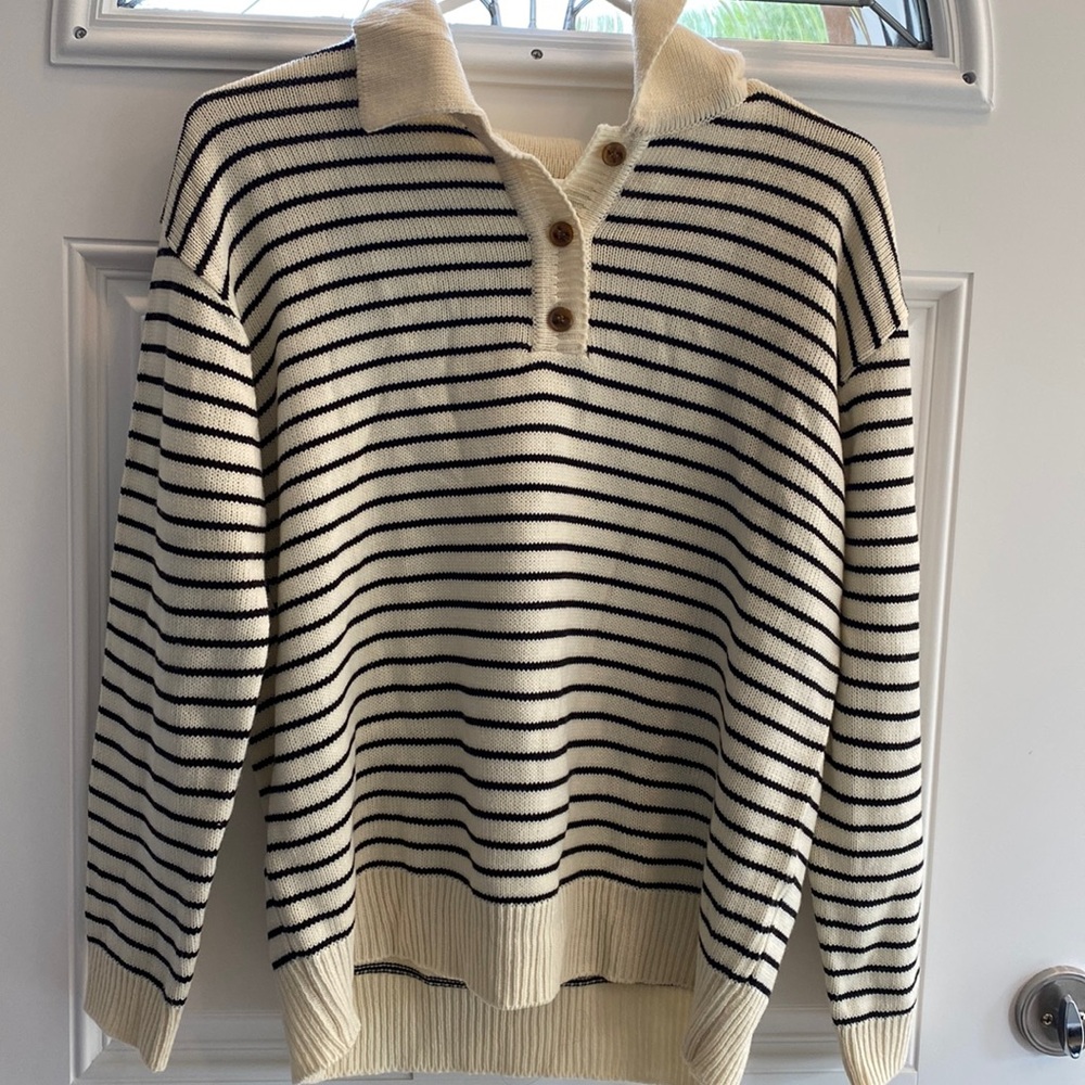 Striped cream white sweater with buttons from yesstyle
